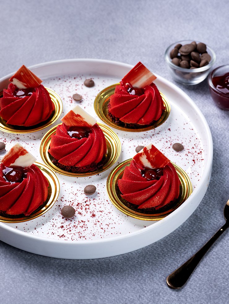 Swiis-Truffle-with-Cherry-Entrement Swiis Truffle with Cherry Entrement