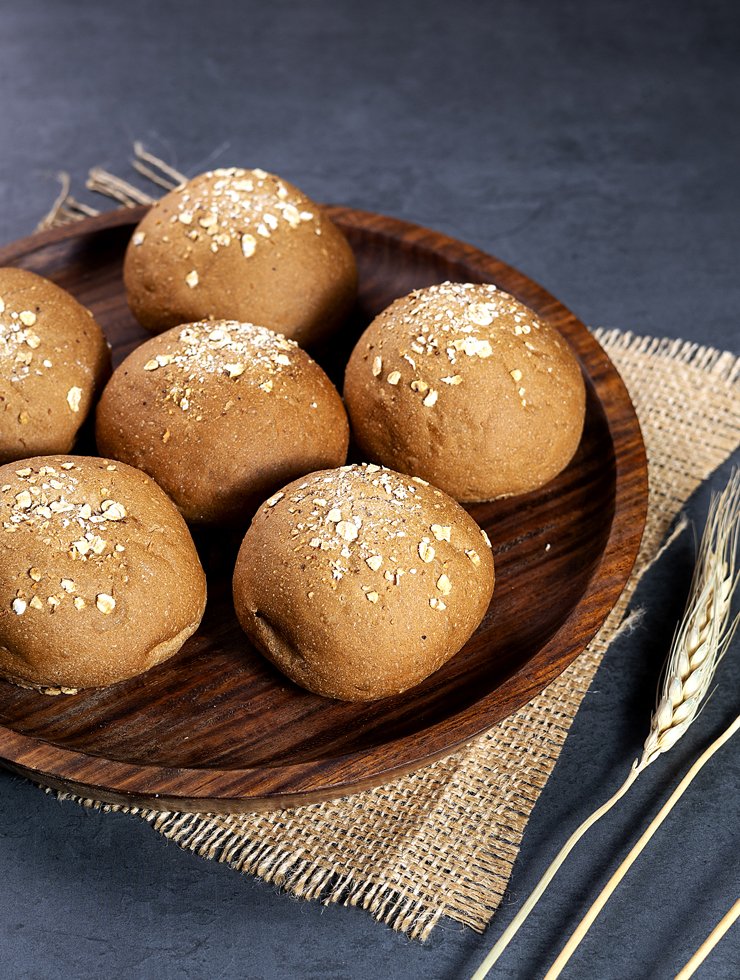 Whole-Wheat-Slider-Buns-(Oats) Whole Wheat Slider Buns (Oats)